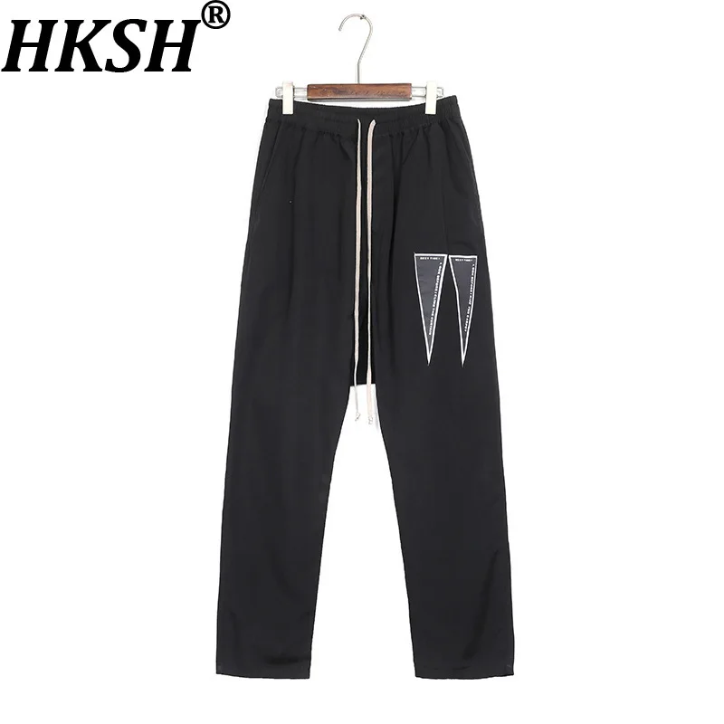 HKSH Spring New Men Tide Dark Triangular Patch RO Straight-Leg Drop-Crotch Pants Casual Korean Style Loose Fit Women Ins HK22348
HKSH Spring New Men Tide Dark Triangular Patch RO Straight-Leg Drop-Crotch Pants Casual Korean Style Loose Fit Women Ins HK22348