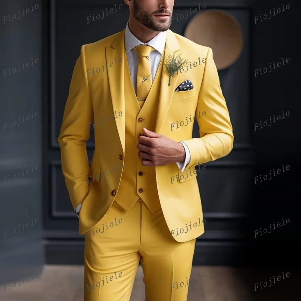 New Yellow Business Men Suit Groom Groomsman Wedding Party Prom Formal Occasion Male Tuxedos 3 Piece Set Blazer Vest Pants A01
New Yellow Business Men Suit Groom Groomsman Wedding Party Prom Formal Occasion Male Tuxedos 3 Piece Set Blazer Vest Pants A01