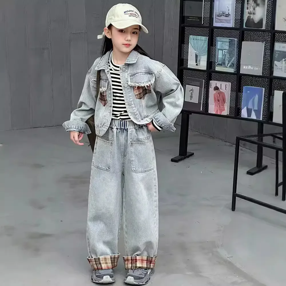 Girls Denim Suits Children 2024 New Autumn Collection Coat and Trousers Two-piece Set Clothes European Fashion Style Suits
Girls Denim Suits Children 2024 New Autumn Collection Coat and Trousers Two-piece Set Clothes European Fashion Style Suits