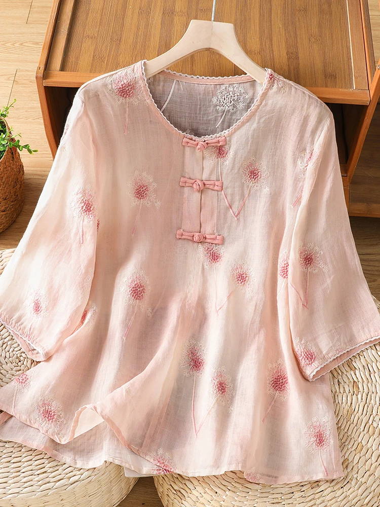 Chinese Style Embroidered Floral Cotton Linen Five-Quarter Sleeve Shirt Women Summer round Neck Button up Unique Top
Chinese Style Embroidered Floral Cotton Linen Five-Quarter Sleeve Shirt Women Summer round Neck Button up Unique Top