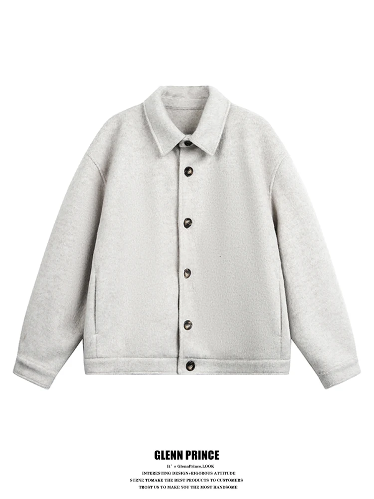 Мужское шерстяное пальто в стиле ретро Cleanfit, осенне-зимнее, повседневное, с отложным воротником, молодежный тренд, элитный стиль, свободный крой, декор на пуговицах
Мужское шерстяное пальто в стиле ретро Cleanfit, осенне-зимнее, повседневное, с отложным воротником, молодежный тренд, элитный стиль, свободный крой, декор на пуговицах