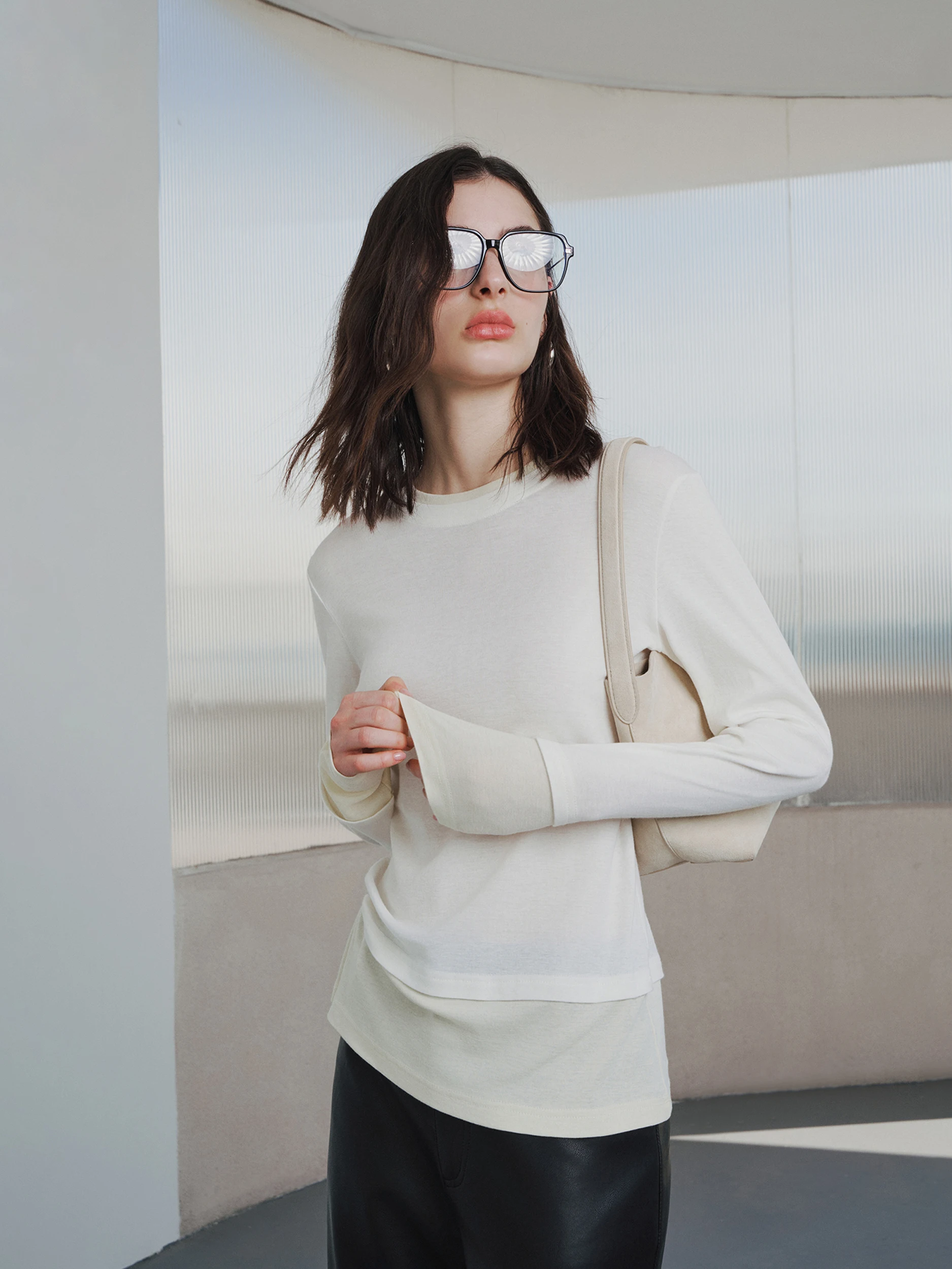 Удобная круглая футболка из смеси шерсти Ne, двухсекционная основа, цветная блузка, трикотаж, повседневный женский топ
Удобная круглая футболка из смеси шерсти Ne, двухсекционная основа, цветная блузка, трикотаж, повседневный женский топ