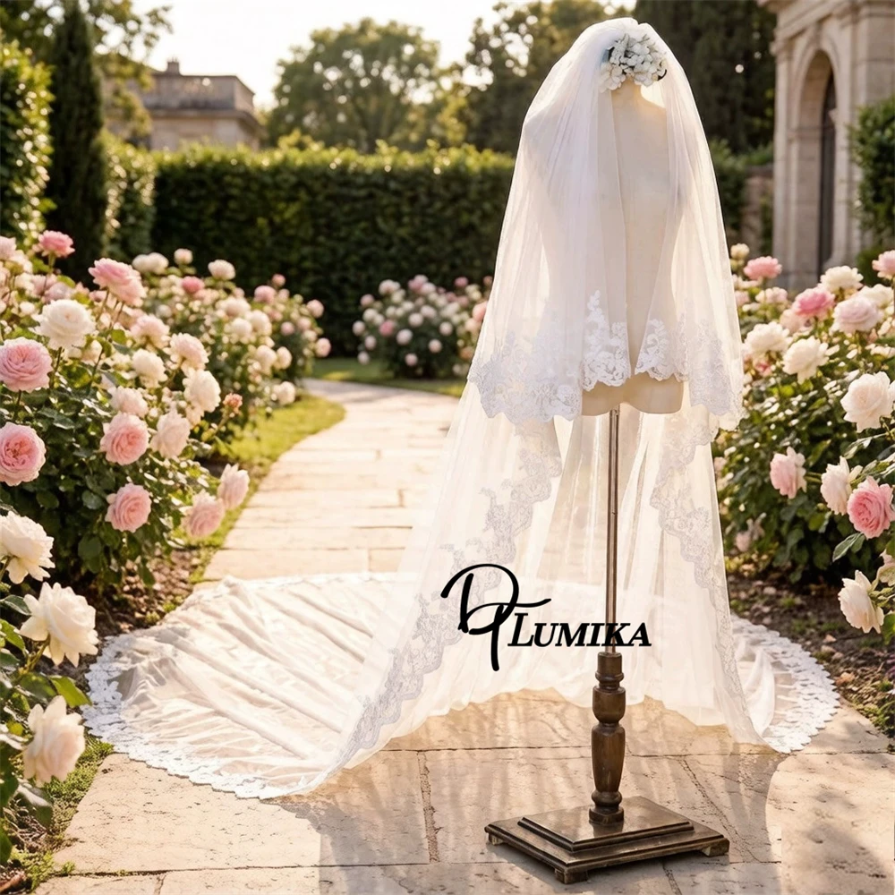 Two Tier Cathedral Wedding Veil Lace Trim Long Bridal Headpiece Sheer Tulle Veil Brides Elegant Wedding Accessory For Bridal
Two Tier Cathedral Wedding Veil Lace Trim Long Bridal Headpiece Sheer Tulle Veil Brides Elegant Wedding Accessory For Bridal