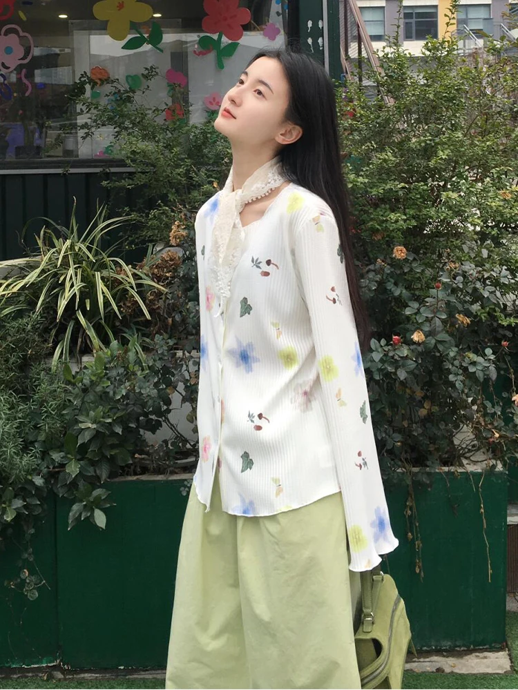Women's Slim Fit Sun Protection Shirt Spring Outerwear Pleated Art School Sweet Top Button up Long Sleeve round Neck Printed
Women's Slim Fit Sun Protection Shirt Spring Outerwear Pleated Art School Sweet Top Button up Long Sleeve round Neck Printed