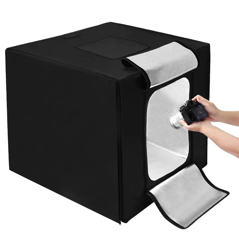 Godox LST60/80cm Small Studio Set LED Three-way Dimming Shooting Light Box Still Life Photography
Godox LST60/80cm Small Studio Set LED Three-way Dimming Shooting Light Box Still Life Photography