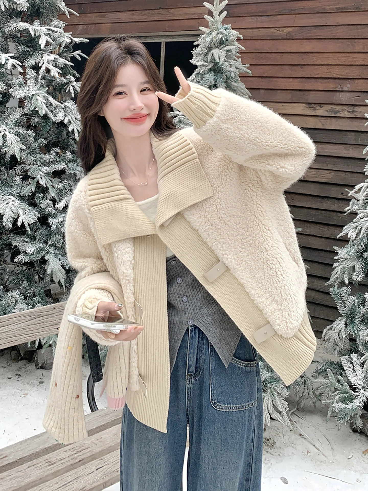 Beige Knitted Lamb Fur Jaet Women's Loose Fit Faionable Collar Cotton Coat Winter New Sle Korean Sle Long Sve Warm
Beige Knitted Lamb Fur Jaet Women's Loose Fit Faionable Collar Cotton Coat Winter New Sle Korean Sle Long Sve Warm