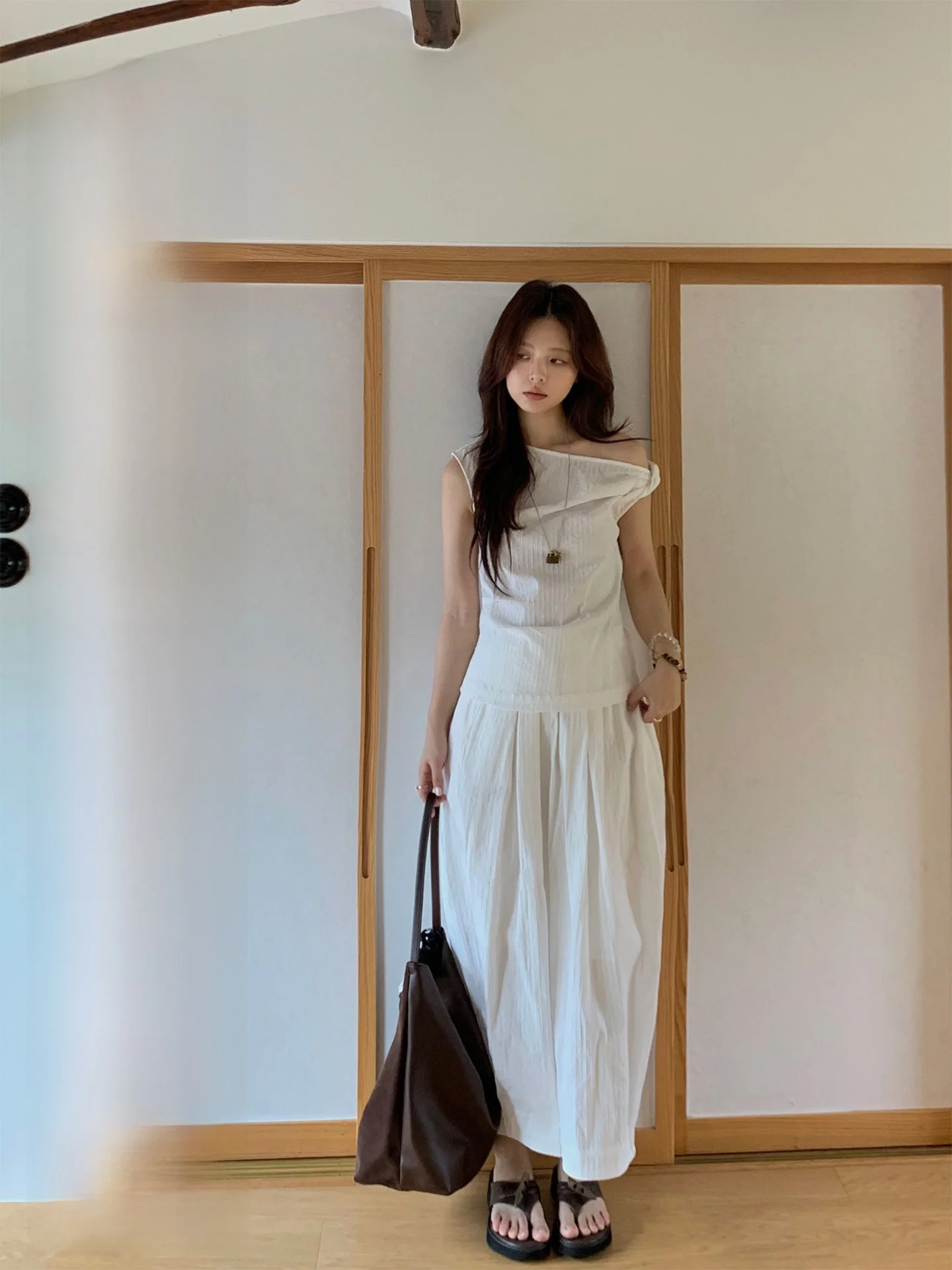 Oooinkk Casual Sle Outfit with oulder Knot Design Elastic Waist Skirt Set for Women Summer Collection Two-Piece Suit
Oooinkk Casual Sle Outfit with oulder Knot Design Elastic Waist Skirt Set for Women Summer Collection Two-Piece Suit