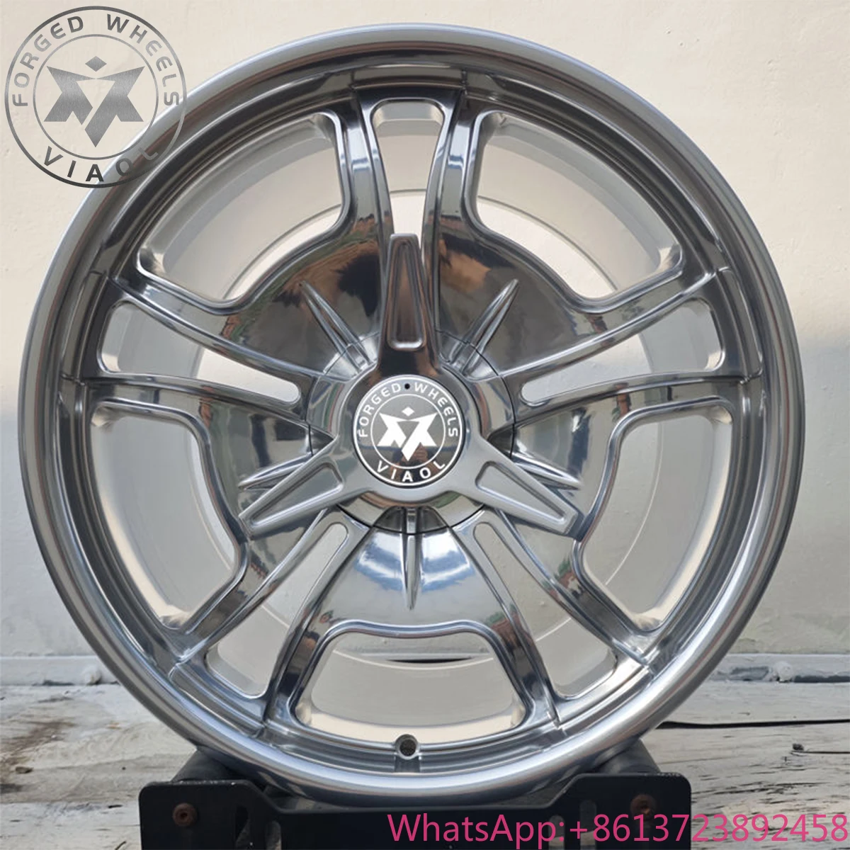 Viaol Custom Deep Concave 18 19 20 21 22 Inch 5X120 Carbon Fiber Forged Wheels for McLaren Mercedes Bmw benz Alloy Centerlock
Viaol Custom Deep Concave 18 19 20 21 22 Inch 5X120 Carbon Fiber Forged Wheels for McLaren Mercedes Bmw benz Alloy Centerlock