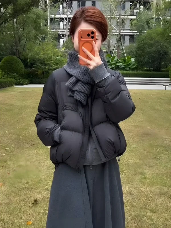 Корейская модная женская зимняя куртка из хлопка с круглым вырезом, утепленная, свободного кроя, черная, для повседневной носки, новинка
Корейская модная женская зимняя куртка из хлопка с круглым вырезом, утепленная, свободного кроя, черная, для повседневной носки, новинка