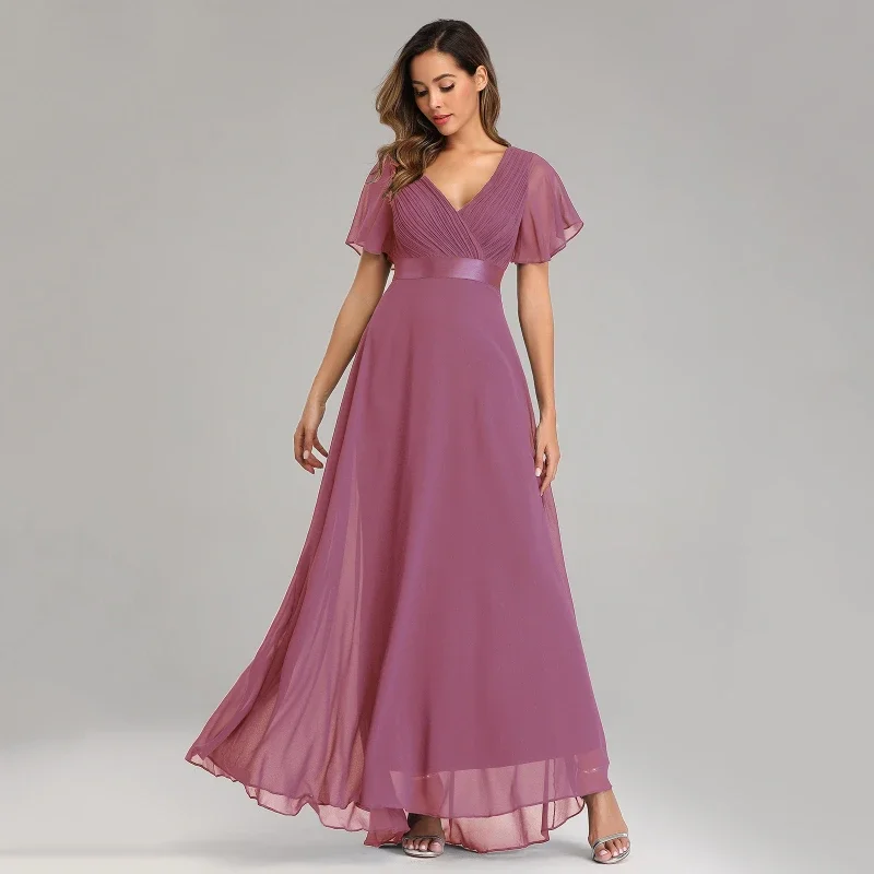 Abendkleider 2025 Luxus Vestidos Verano Moda Evening Long Dresses for Women Plus Size Clothing Chiffon V-neck Dress Sleeves Sexy
Abendkleider 2025 Luxus Vestidos Verano Moda Evening Long Dresses for Women Plus Size Clothing Chiffon V-neck Dress Sleeves Sexy