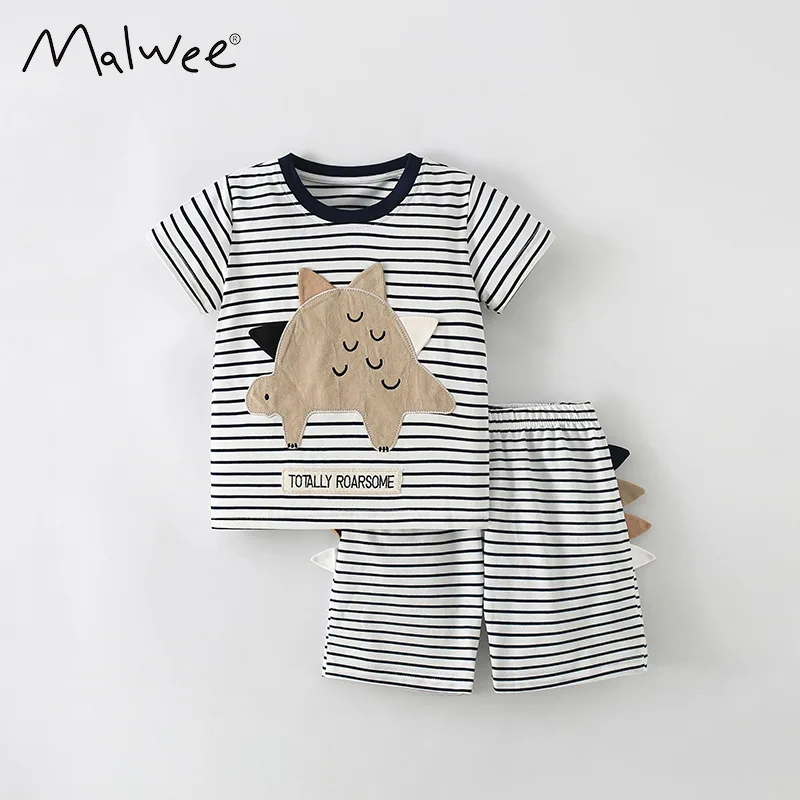 Girls Boys Striped Suit 2024 Summer New Children Casual Round Neck Short Sleeve Elastic Waist Pants Korean Simple Style
Girls Boys Striped Suit 2024 Summer New Children Casual Round Neck Short Sleeve Elastic Waist Pants Korean Simple Style