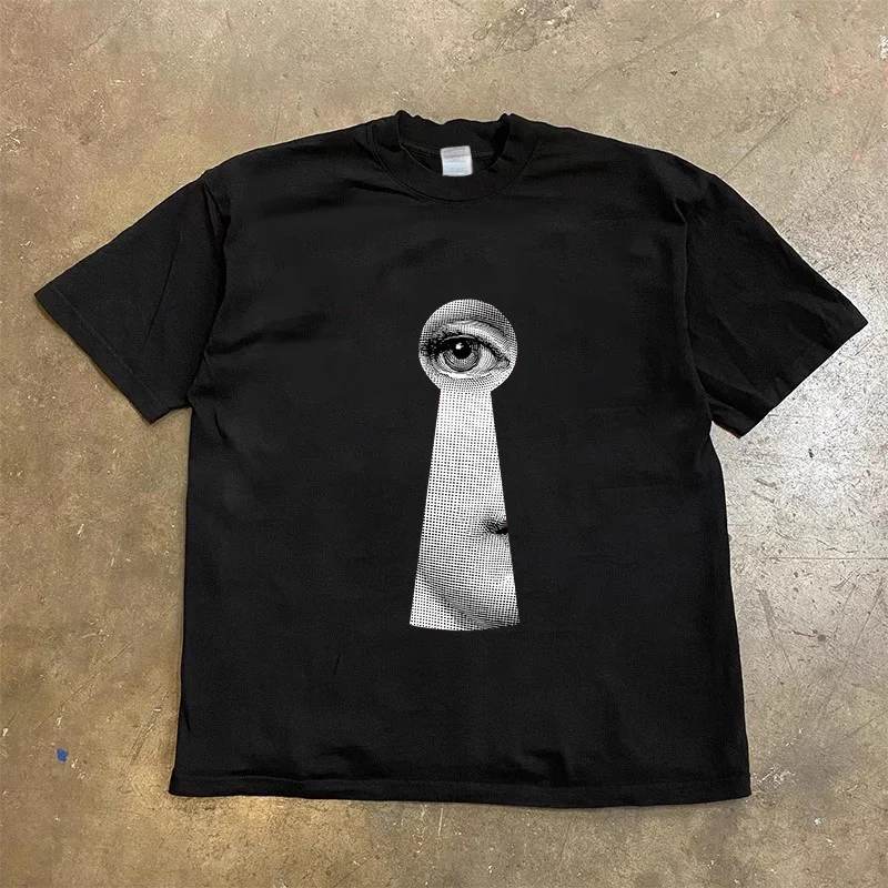 2025 New Hip Hop Kawaii Plus Size T-shirt Men's and Women's Short Sleeve Top Harajuku Retro Keyhole Portrait Printed T-shirt
2025 New Hip Hop Kawaii Plus Size T-shirt Men's and Women's Short Sleeve Top Harajuku Retro Keyhole Portrait Printed T-shirt