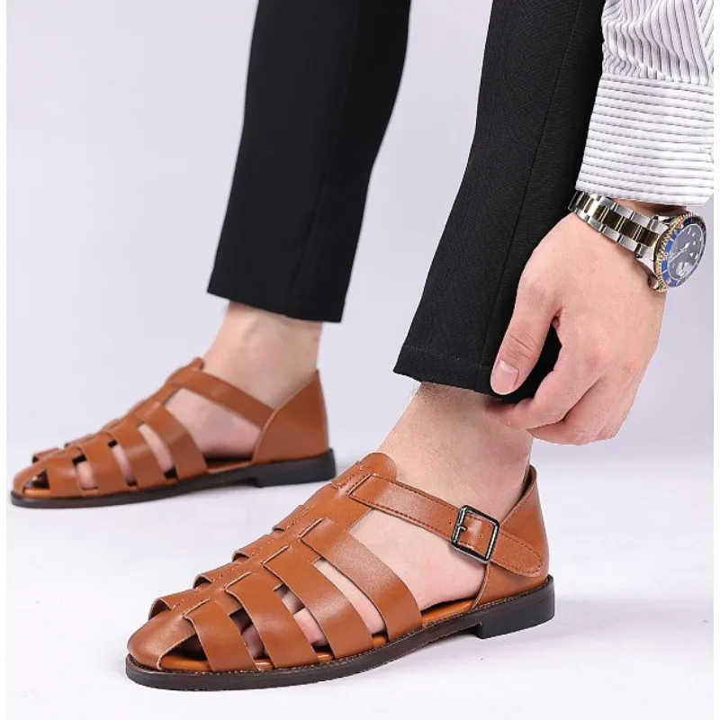 Summer New Men's Sandals High Quality Leather Roman Shoes Men Casual Beach Shoes Luxury Hollow Out Sandalias Male Big Size 38-47
Summer New Men's Sandals High Quality Leather Roman Shoes Men Casual Beach Shoes Luxury Hollow Out Sandalias Male Big Size 38-47