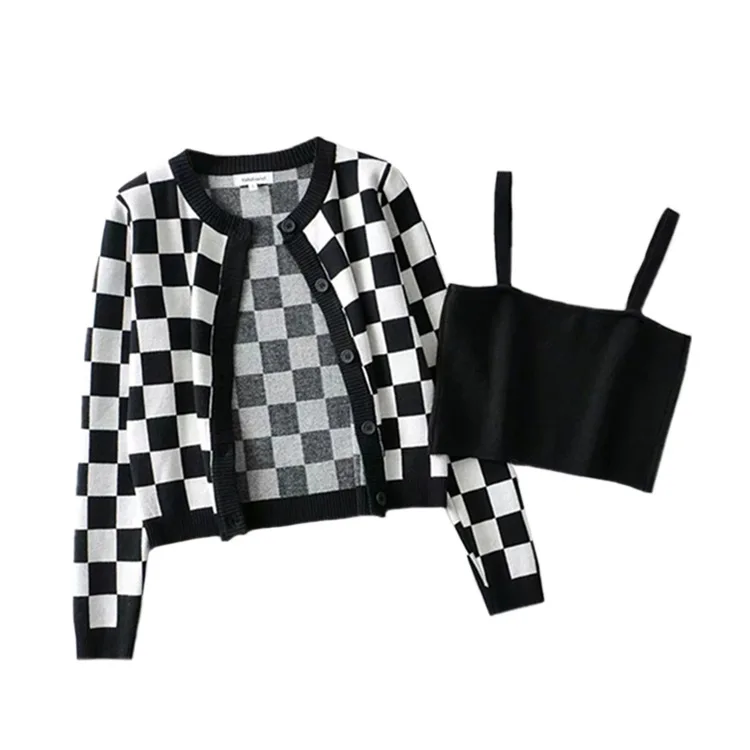 Women's Vintage Plaid Knitted Cardigan Coat Short Navel Sling Two-piece Top round Neck Sweater for Autumn Winter
Women's Vintage Plaid Knitted Cardigan Coat Short Navel Sling Two-piece Top round Neck Sweater for Autumn Winter