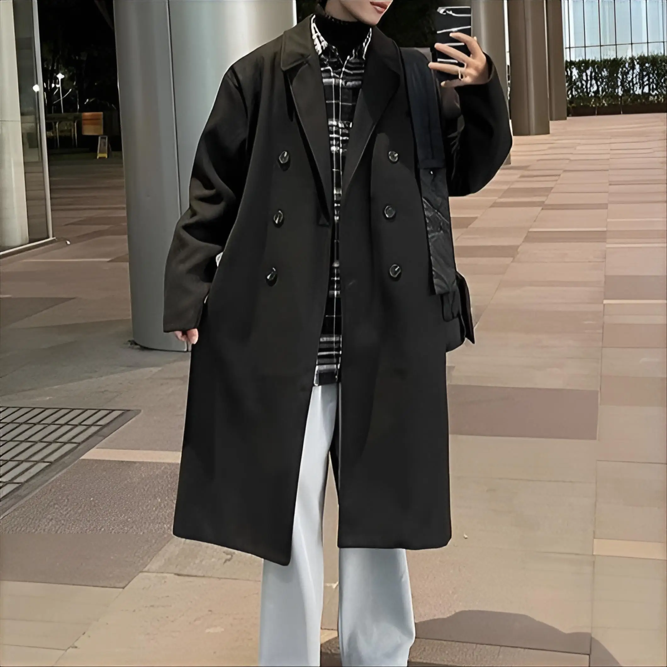 Мужской тренчкот средней длины, темно-синий/хаки, повседневный, ветрозащитный, теплый, уютный, в корейском стиле, оригинальный, простой, качественный, весенний, больших размеров.
Мужской тренчкот средней длины, темно-синий/хаки, повседневный, ветрозащитный, теплый, уютный, в корейском стиле, оригинальный, простой, качественный, весенний, больших размеров.