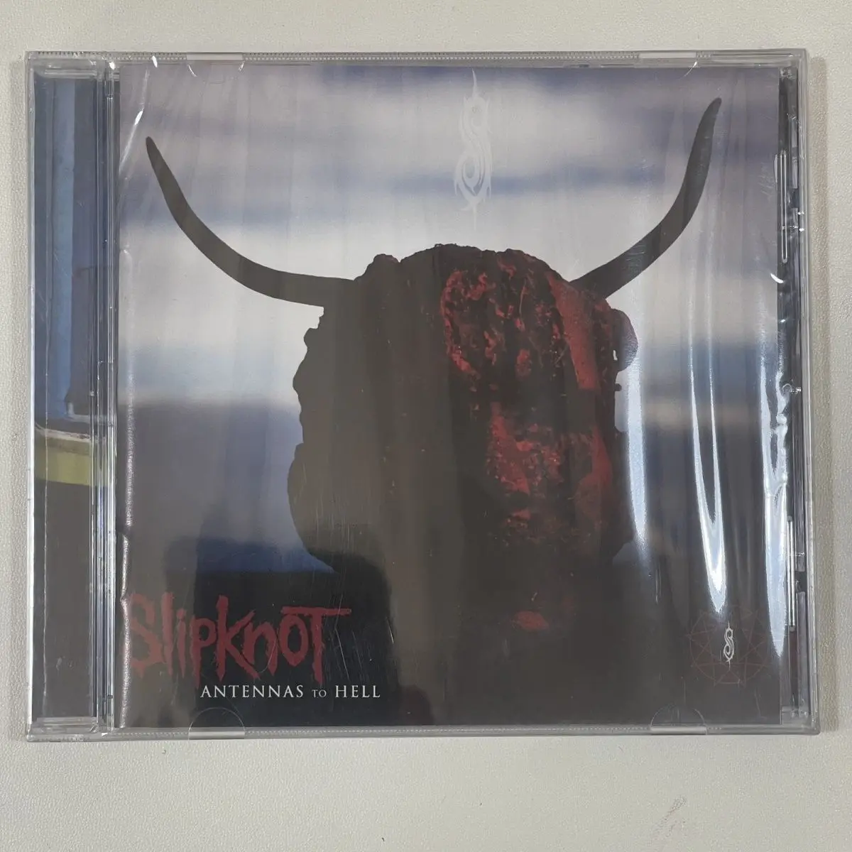 Slipstick-antennas To Hell, The New US Version Is Unopened and In Good Condition
Slipstick-antennas To Hell, The New US Version Is Unopened and In Good Condition