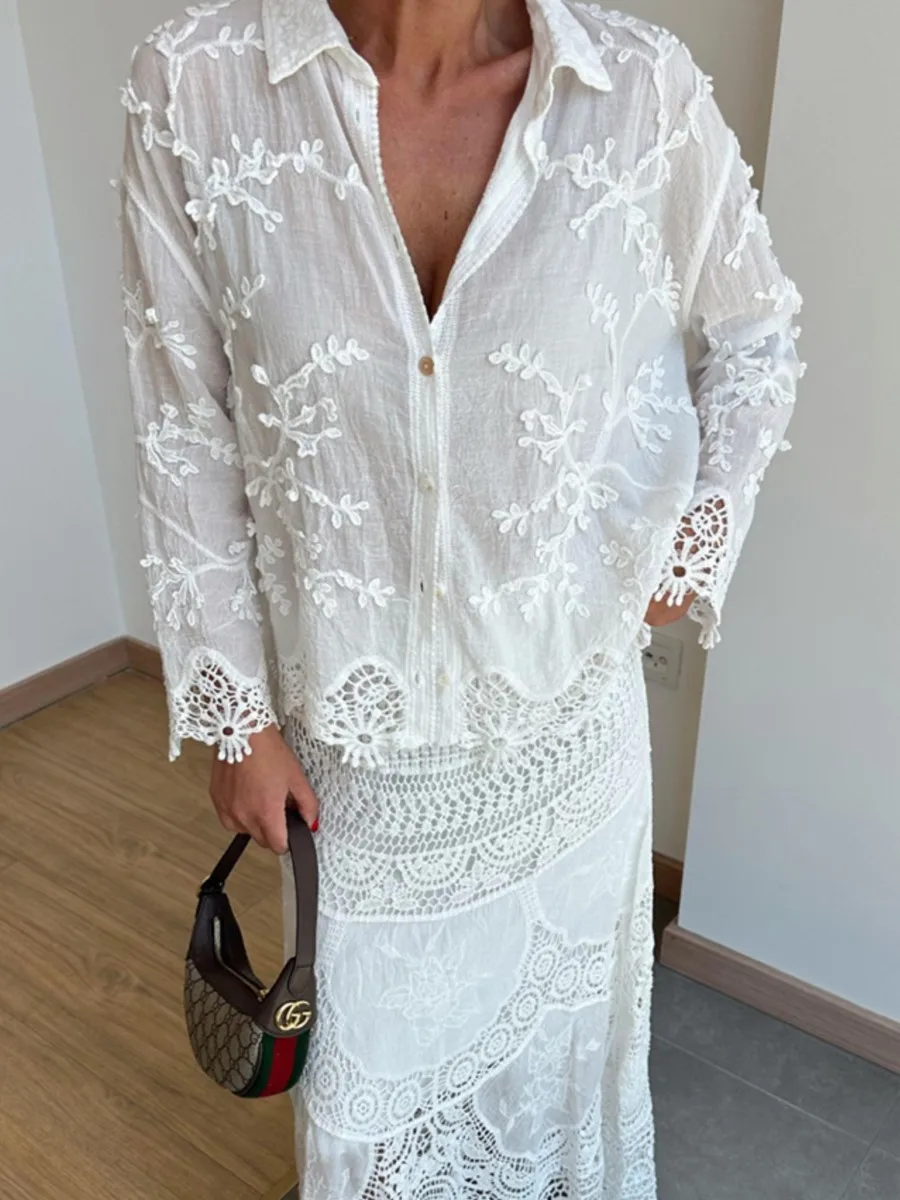Crochet Hollow Out Long Skirts Women Turndown Collar Long Sleeve Jacquard Embroidery Blouse Summer Bohemian Casual Elegant Suits
Crochet Hollow Out Long Skirts Women Turndown Collar Long Sleeve Jacquard Embroidery Blouse Summer Bohemian Casual Elegant Suits