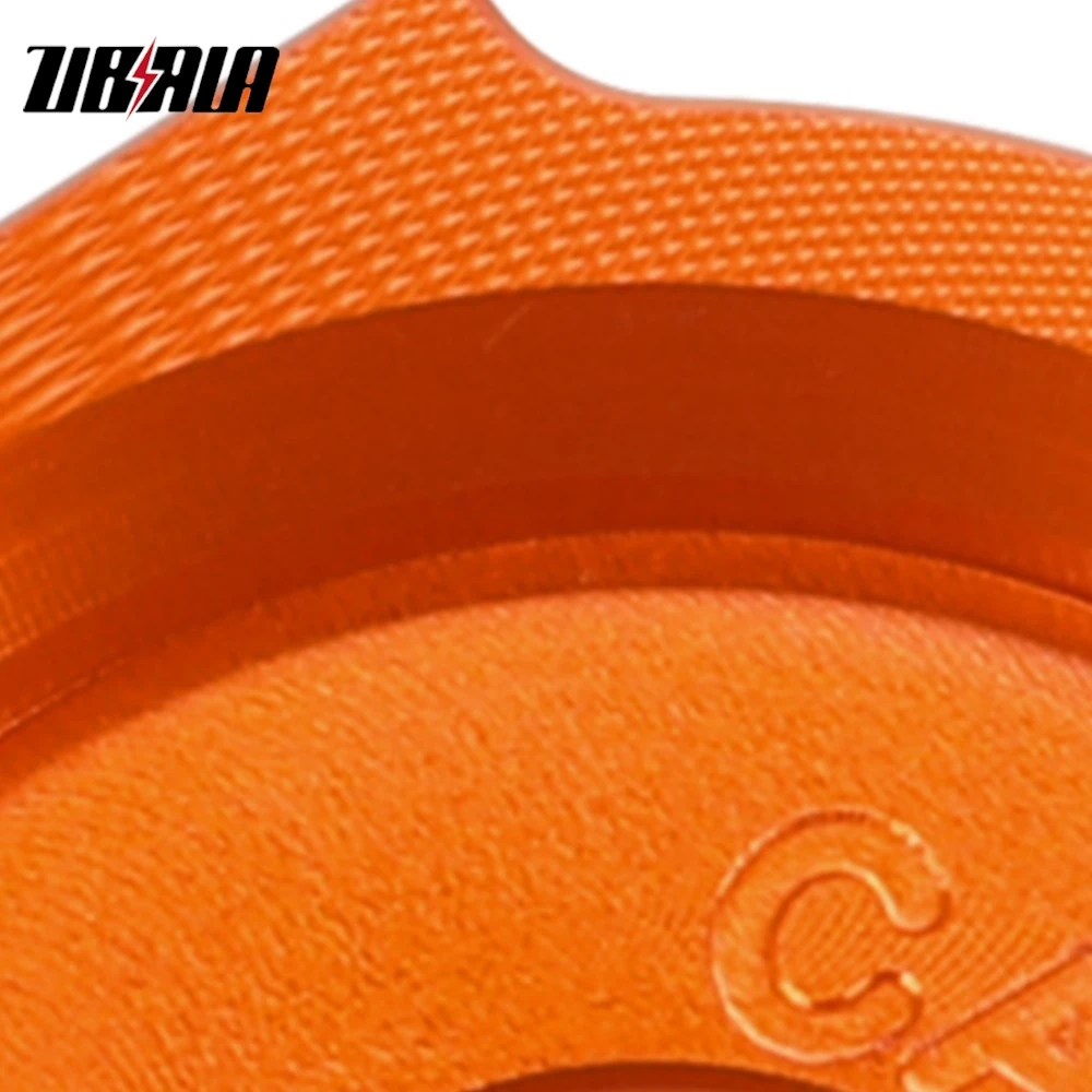 For Duke 125 RC125 Duke 200/390 Motorcycle Rear Axle Blocks Chain Adjuster Block Tensioner RC 125/200/390 2011-2023 2024 2025
For Duke 125 RC125 Duke 200/390 Motorcycle Rear Axle Blocks Chain Adjuster Block Tensioner RC 125/200/390 2011-2023 2024 2025