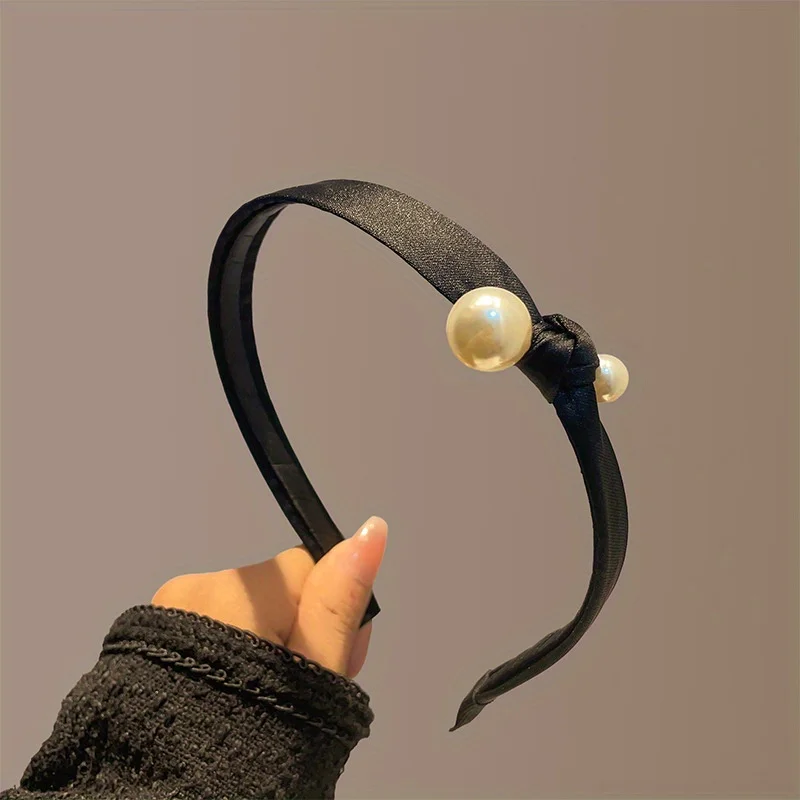 French Vintage Hair Hoop for Women, Pearl Decorated Headband High Crown Elegant Banquet Party Luxury Hair Accessories
French Vintage Hair Hoop for Women, Pearl Decorated Headband High Crown Elegant Banquet Party Luxury Hair Accessories