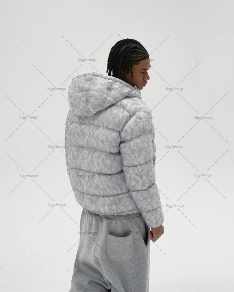 Европейская и американская однотонная повседневная модная свободная куртка в стиле хип-хоп для мужчин Y2K, уличная одежда в стиле Харадзюку, женское пальто большого размера на молнии
Европейская и американская однотонная повседневная модная свободная куртка в стиле хип-хоп для мужчин Y2K, уличная одежда в стиле Харадзюку, женское пальто большого размера на молнии