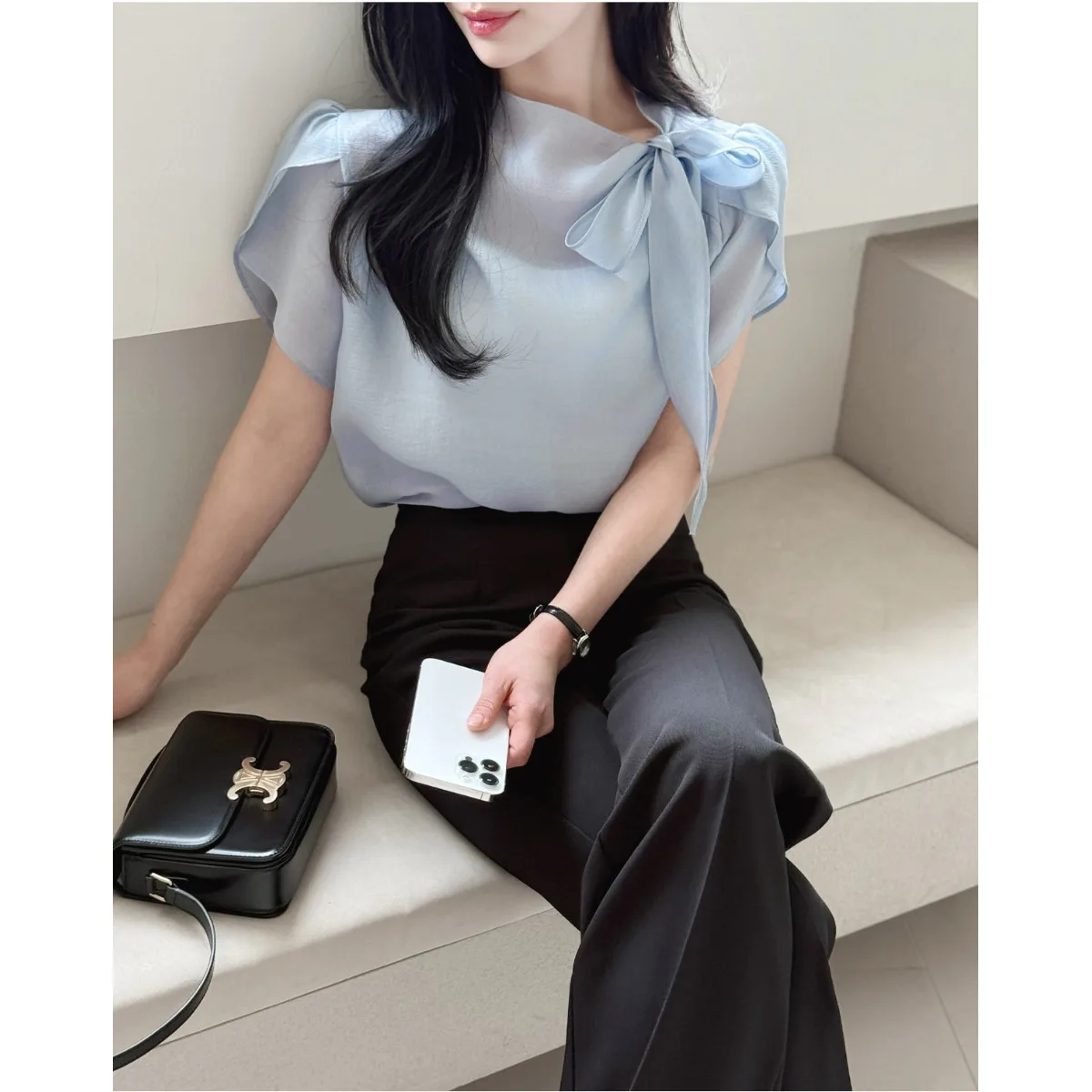 Chic Korean Style Summer Belted Shirt Lightweight Luxury Trend Spring Autumn Winter Inner Wear Regular Fit for Women
Chic Korean Style Summer Belted Shirt Lightweight Luxury Trend Spring Autumn Winter Inner Wear Regular Fit for Women
