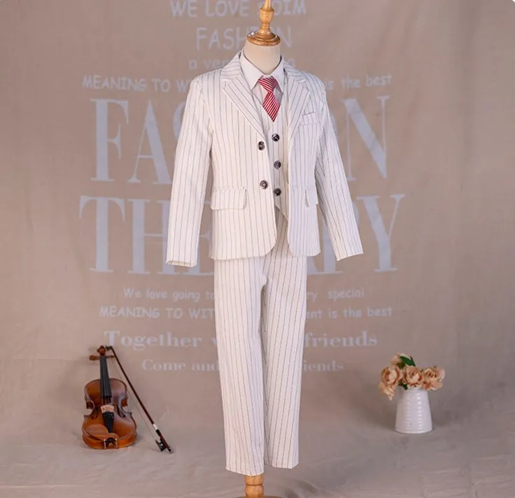 Children Slim Fit White Stripe Photograph Suit Kids Jacket Vest Pants Tie Wedding Dress Boys Stage Show Performance Costume
Children Slim Fit White Stripe Photograph Suit Kids Jacket Vest Pants Tie Wedding Dress Boys Stage Show Performance Costume