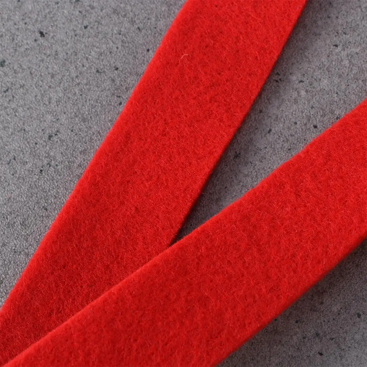 Wool Felt Ribbon 5M Red Colorfast Durable Craft Supplies Christmas Tree Ornaments DIY Bows Wreaths Decorative Patches Home
Wool Felt Ribbon 5M Red Colorfast Durable Craft Supplies Christmas Tree Ornaments DIY Bows Wreaths Decorative Patches Home