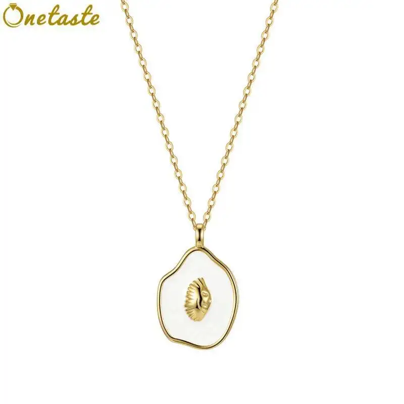 925 Sterling Silver White Resin Scallop Flat Block Charm Pendant Necklace Women Simple Trendy Unique 45CM Necklaces Party Gift
925 Sterling Silver White Resin Scallop Flat Block Charm Pendant Necklace Women Simple Trendy Unique 45CM Necklaces Party Gift