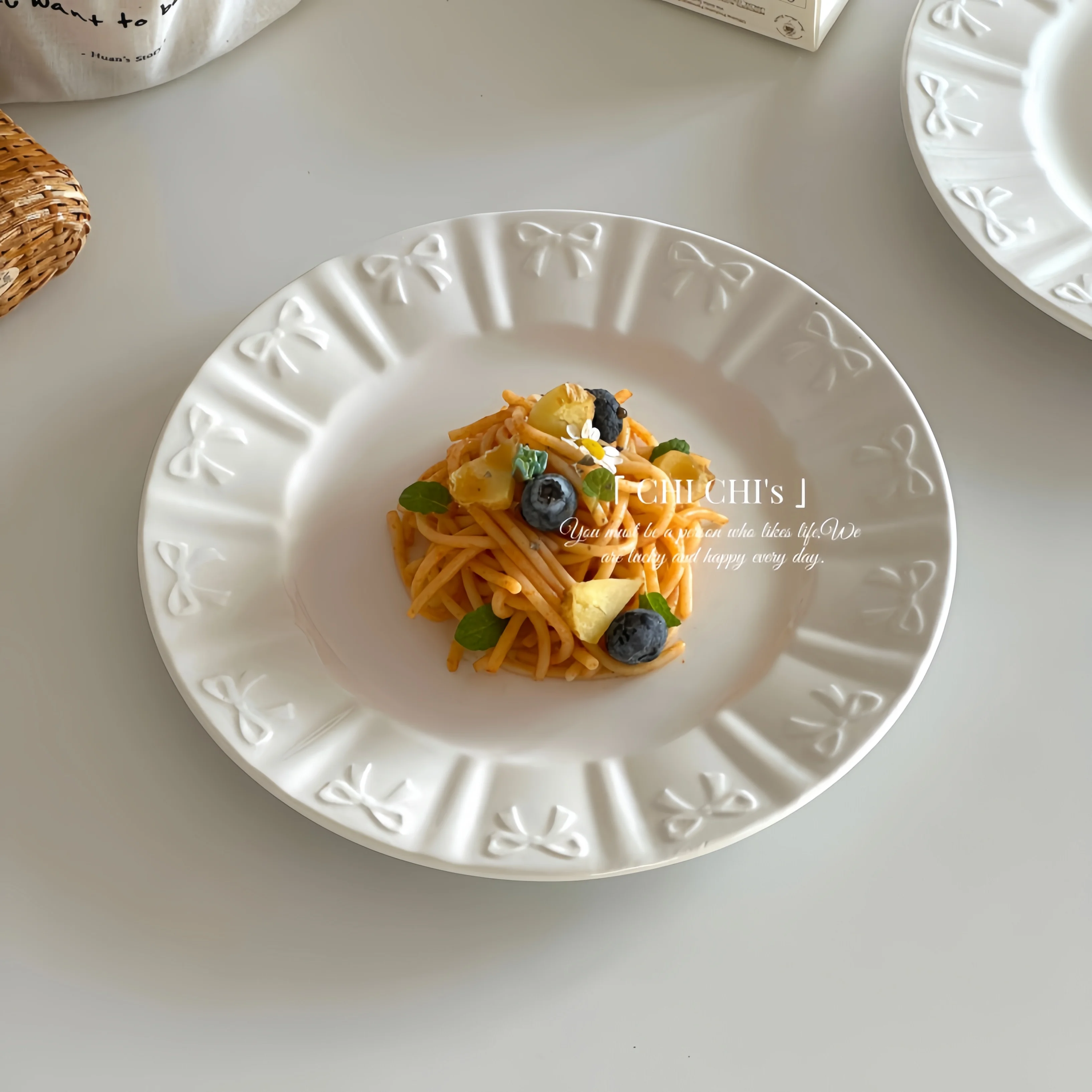 French Embossed White Tableware Ins Style Bow Lace Ceramics Serving Plates Solid Color Household Versatile Dessert Plate
French Embossed White Tableware Ins Style Bow Lace Ceramics Serving Plates Solid Color Household Versatile Dessert Plate