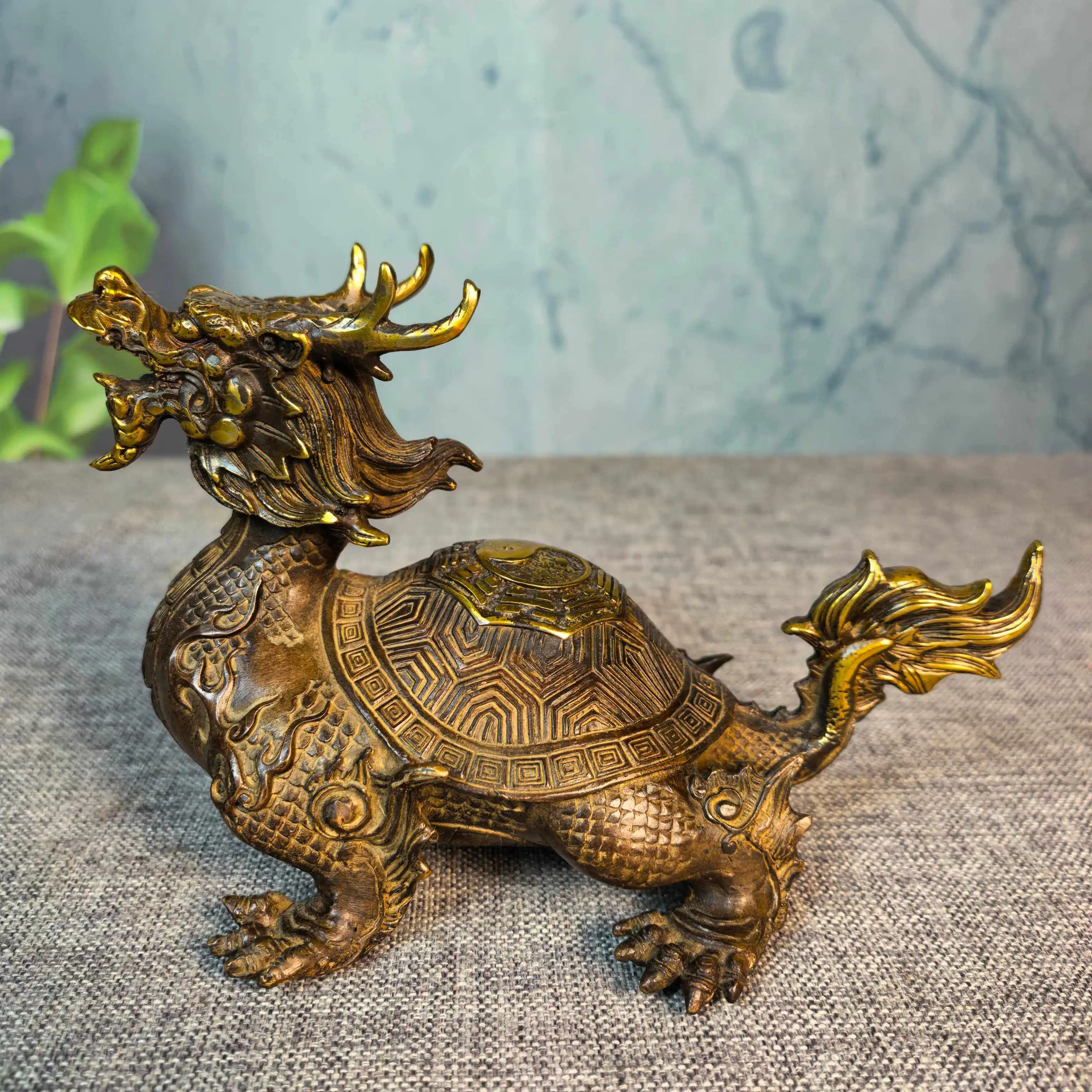 Feng Shui Lucky Beast Dragon Turtle Statue Vintage Copper Heavy Craft Home Shop Wealth Decor
Feng Shui Lucky Beast Dragon Turtle Statue Vintage Copper Heavy Craft Home Shop Wealth Decor