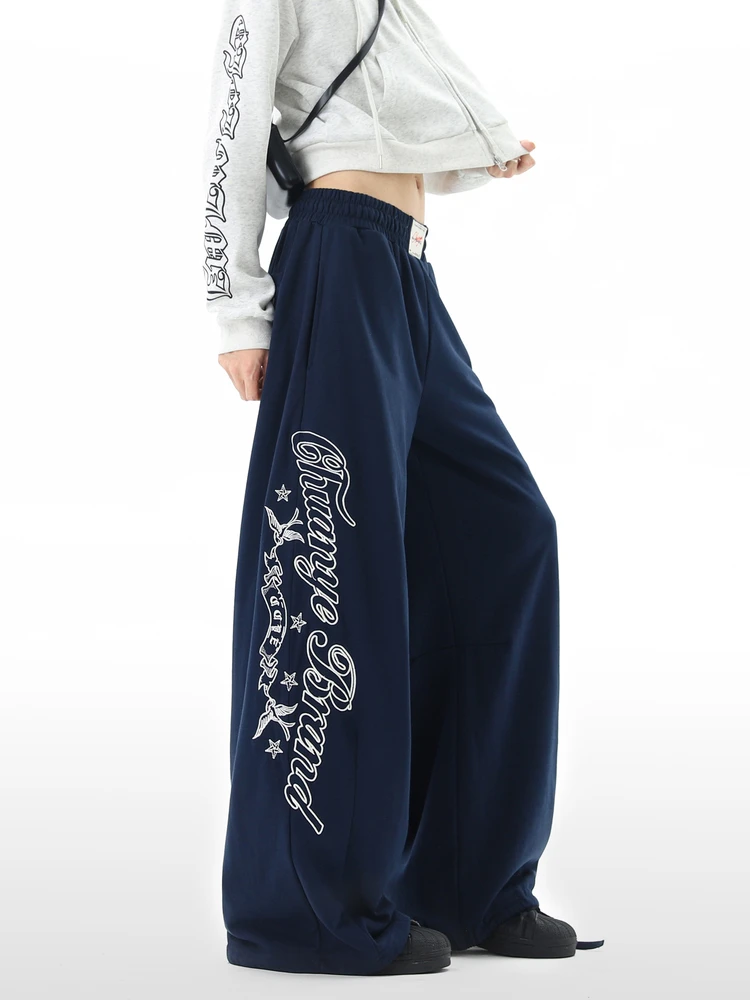 American Style Dark Blue Letter Embroidery Knife Casual Pants High Waist Elastic Waist Wide Leg Pants Unisex Autumn Wear
American Style Dark Blue Letter Embroidery Knife Casual Pants High Waist Elastic Waist Wide Leg Pants Unisex Autumn Wear