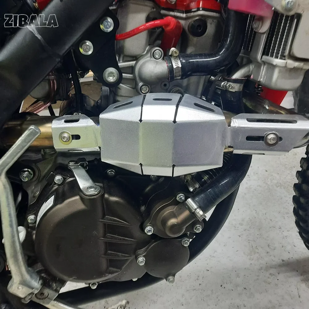 CNC Aluminum PowerBomb Exhaust Heat Guard Motocross CRF 300 L For HONDA CRF300L 2020-2025 2026 Exhaust Pipe Protective Cover
CNC Aluminum PowerBomb Exhaust Heat Guard Motocross CRF 300 L For HONDA CRF300L 2020-2025 2026 Exhaust Pipe Protective Cover