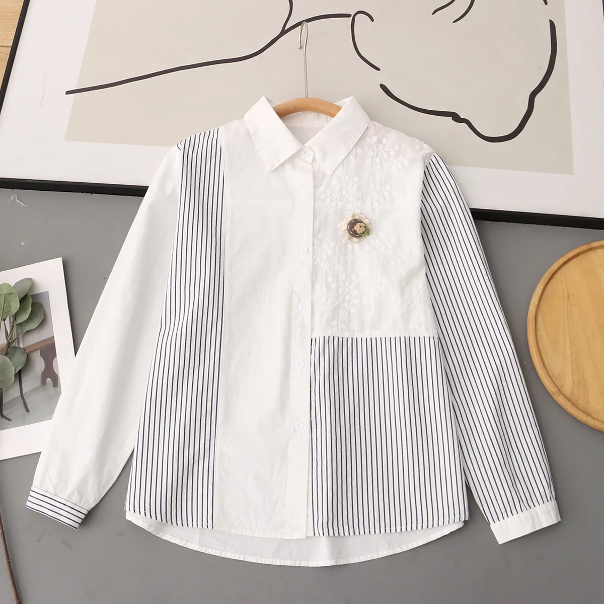 Mori kei clothing cotton striped lace patchwork shirts & blouses women autumn embroider shirts japanese 2000s style y2k top
Mori kei clothing cotton striped lace patchwork shirts & blouses women autumn embroider shirts japanese 2000s style y2k top