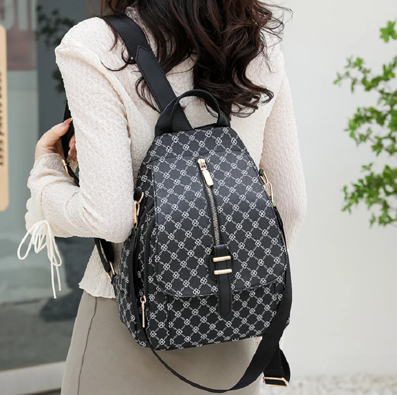 2026 Korean Fashion Printing Soft Leather Backpack Women High Capacity Multifunctional Travel Shoulder Bags Crossbody School Bag
2026 Korean Fashion Printing Soft Leather Backpack Women High Capacity Multifunctional Travel Shoulder Bags Crossbody School Bag