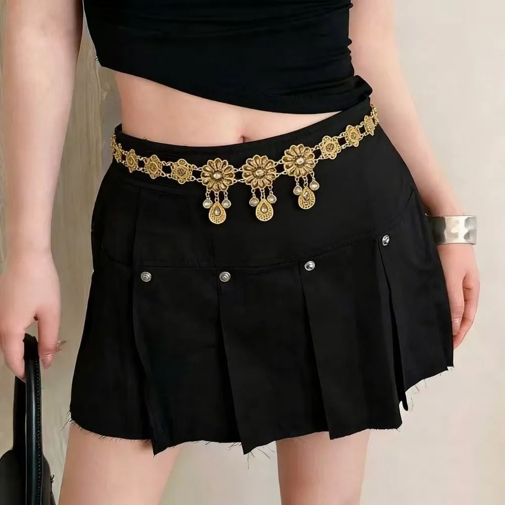 New Rhinestone Waist Chain Metal Flower Golden Alloy Belly Chains Bohemian Style Tassel Hollow Out Belt Outdoor
New Rhinestone Waist Chain Metal Flower Golden Alloy Belly Chains Bohemian Style Tassel Hollow Out Belt Outdoor
