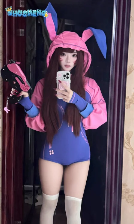 In stock D.Va Overwatch Cosplay Costume Women's Man Sweet Rabbit Hoodie jumpsuit Halloween Carnival casual daily D.Va suit
In stock D.Va Overwatch Cosplay Costume Women's Man Sweet Rabbit Hoodie jumpsuit Halloween Carnival casual daily D.Va suit