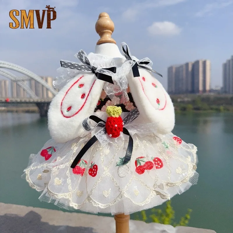 Spring and Summer New Thin Strawberry Three-dimensional Rabbit Ears Puffy Dress Pet Kitten Small and Medium Dog Clothing
Spring and Summer New Thin Strawberry Three-dimensional Rabbit Ears Puffy Dress Pet Kitten Small and Medium Dog Clothing