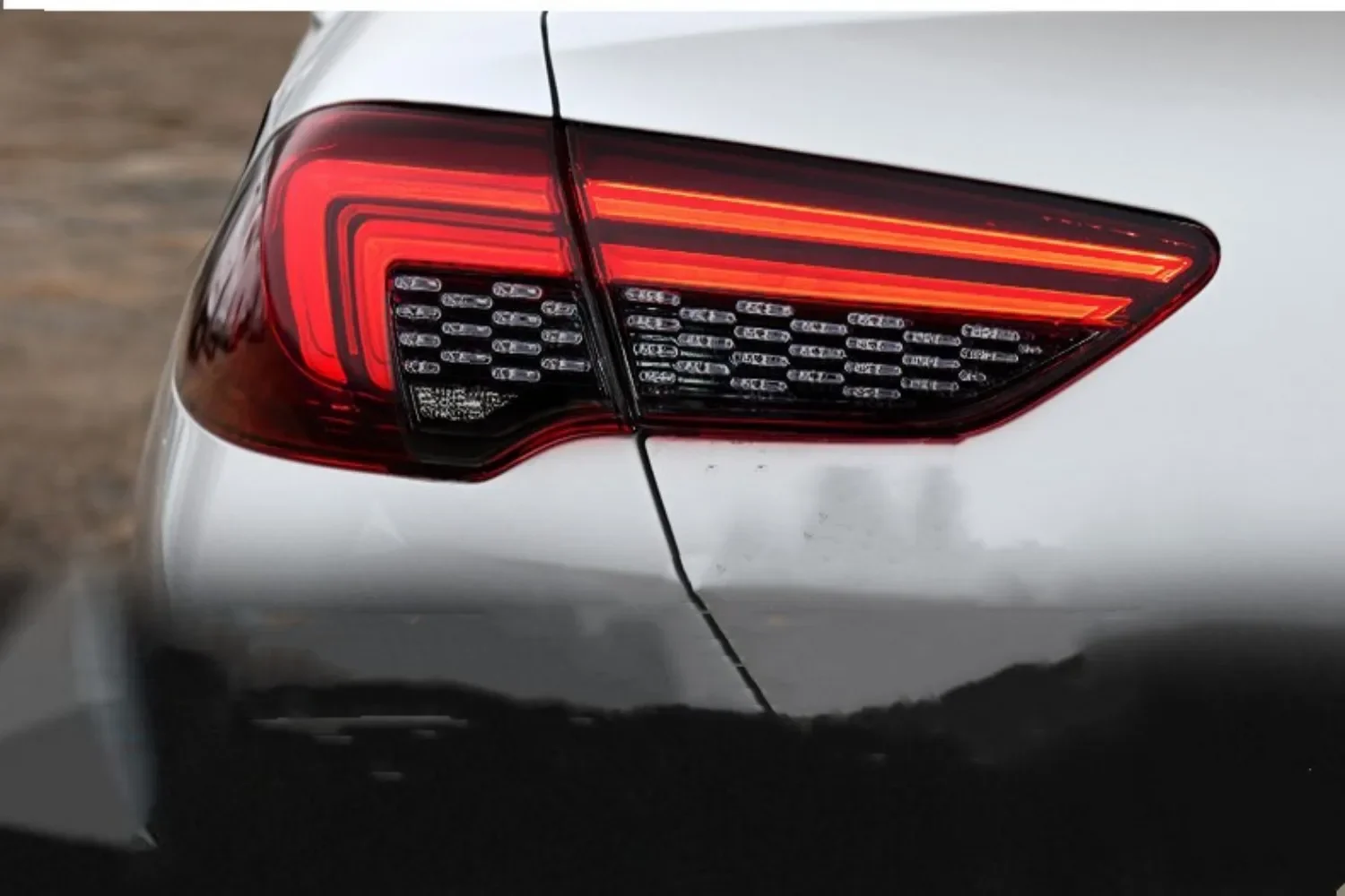 Led Rear Lamp Tail lamp Taillight Brake Reverse light Warning Lamp Turn signal for Buick regal gs opel insignia 17-21
Led Rear Lamp Tail lamp Taillight Brake Reverse light Warning Lamp Turn signal for Buick regal gs opel insignia 17-21