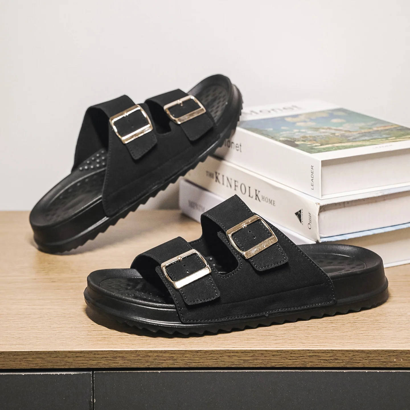 Birken slippers men's sandals summer men's shoes soft bottom anti-slip drag men's retro buckle beach sandals and slippers 39-45
Birken slippers men's sandals summer men's shoes soft bottom anti-slip drag men's retro buckle beach sandals and slippers 39-45