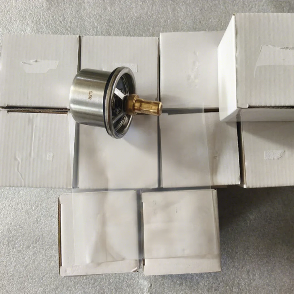 New Genuine Brand 600-421-6630 Engine Thermostat SA6D140E S6D140E Diesel Engine Parts for Construction Machinery ISO9001
New Genuine Brand 600-421-6630 Engine Thermostat SA6D140E S6D140E Diesel Engine Parts for Construction Machinery ISO9001