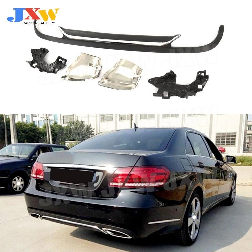 For Mercedes Benz E Class W212 Standard Model 2013-2016 Rear Bumper Lip Diffuser with Exhaust Tips Rear Bumper Diffuser
For Mercedes Benz E Class W212 Standard Model 2013-2016 Rear Bumper Lip Diffuser with Exhaust Tips Rear Bumper Diffuser