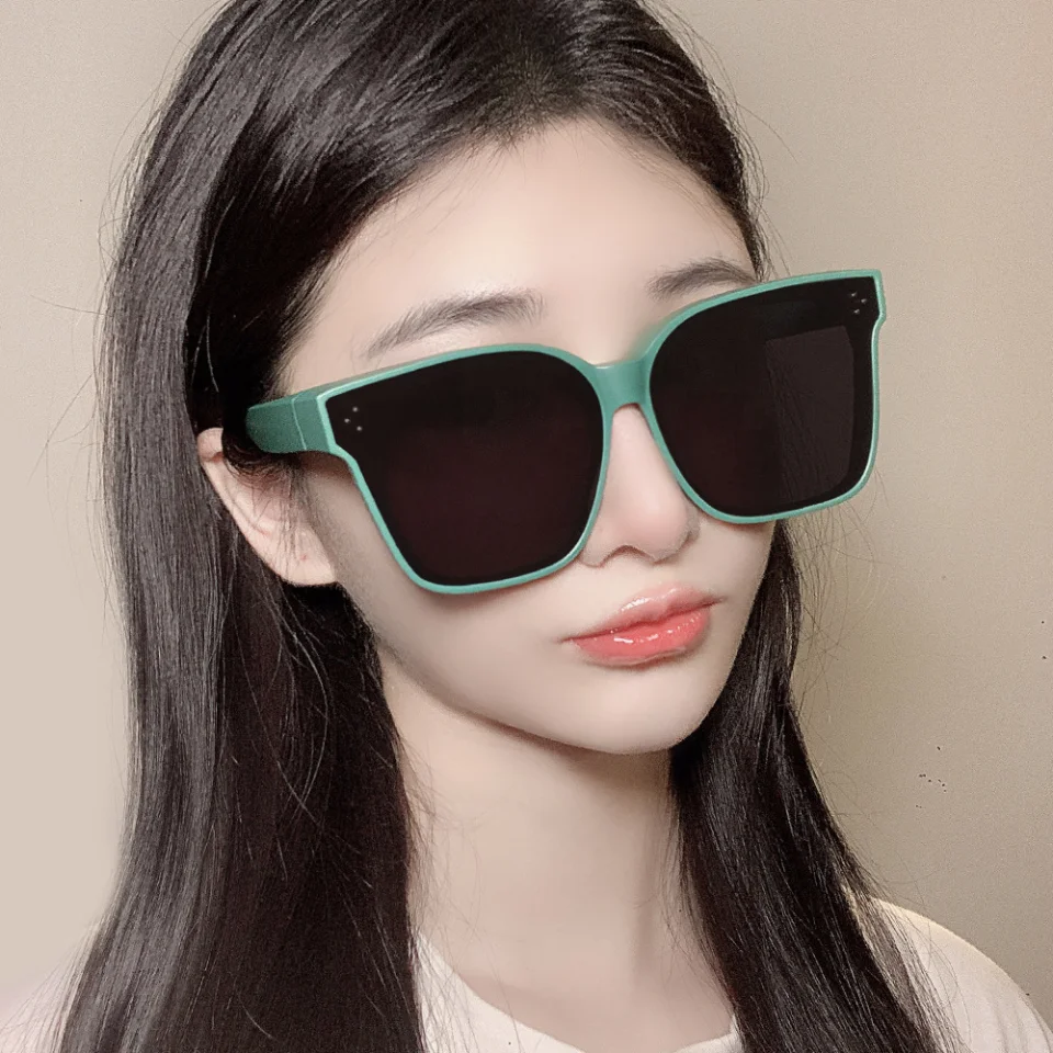 New Fashionable Super Lightweight Jieshi Sunglasses Outdoor Travel Hiking Off road Sunscreen UV400 Men's and Women's Sun glasses
New Fashionable Super Lightweight Jieshi Sunglasses Outdoor Travel Hiking Off road Sunscreen UV400 Men's and Women's Sun glasses