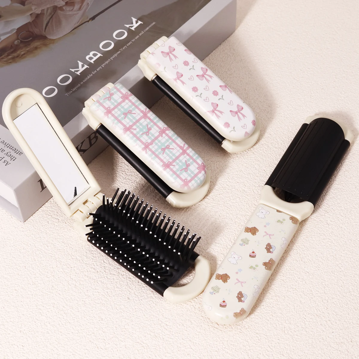 butterfly printed folding mirror comb,air cushion combing comb,nylon bristles,portable design,Special for real hair wigs
butterfly printed folding mirror comb,air cushion combing comb,nylon bristles,portable design,Special for real hair wigs