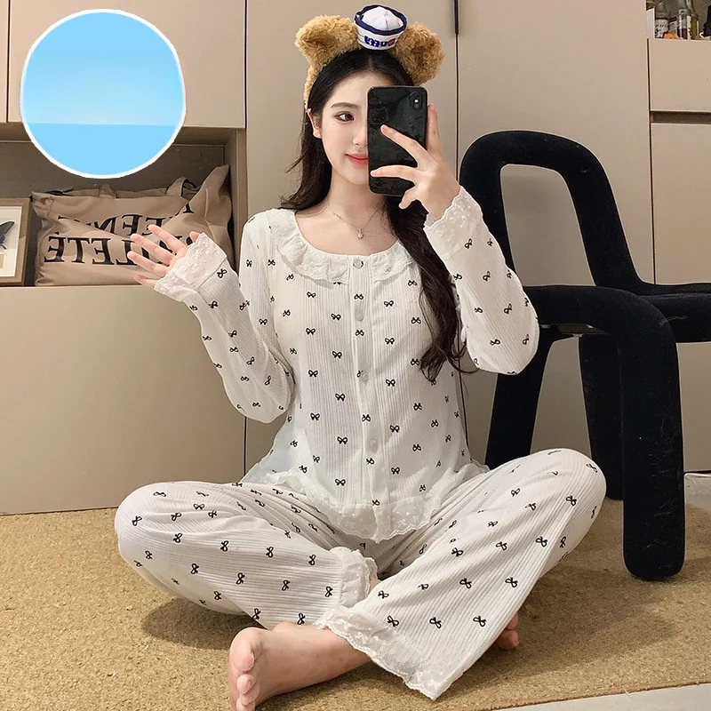 Simple Style Long Sleeve Cardigan Women's Sleepwear Set with Fixed Chest Pad Autumn New Arrival Sweet Cute Home Clothes
Simple Style Long Sleeve Cardigan Women's Sleepwear Set with Fixed Chest Pad Autumn New Arrival Sweet Cute Home Clothes