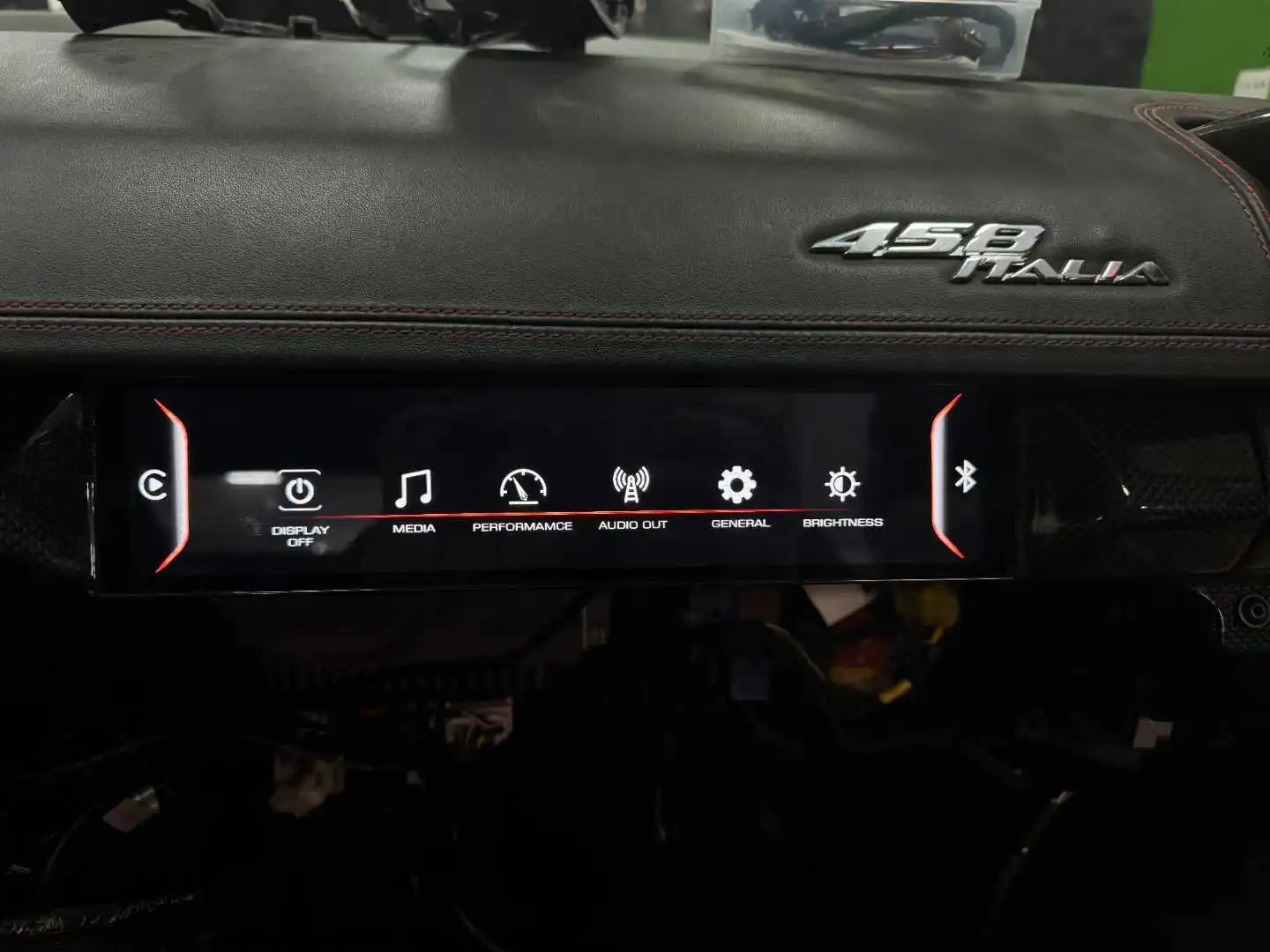 Android Auto Multimedia Player For Ferrari 458 2009-2016 Passenger Entertainment Co-pilot Screen Carplay Car Radio Navi Headunit
Android Auto Multimedia Player For Ferrari 458 2009-2016 Passenger Entertainment Co-pilot Screen Carplay Car Radio Navi Headunit