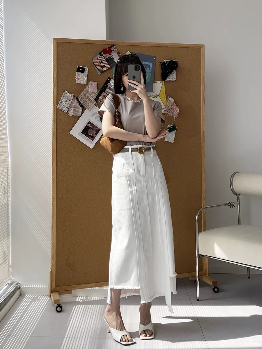 High Waist Cotton Denim Skirt Versatile White Denim Skirt for All Seasons Casual Sle kets for Ladies Straight Cut
High Waist Cotton Denim Skirt Versatile White Denim Skirt for All Seasons Casual Sle kets for Ladies Straight Cut