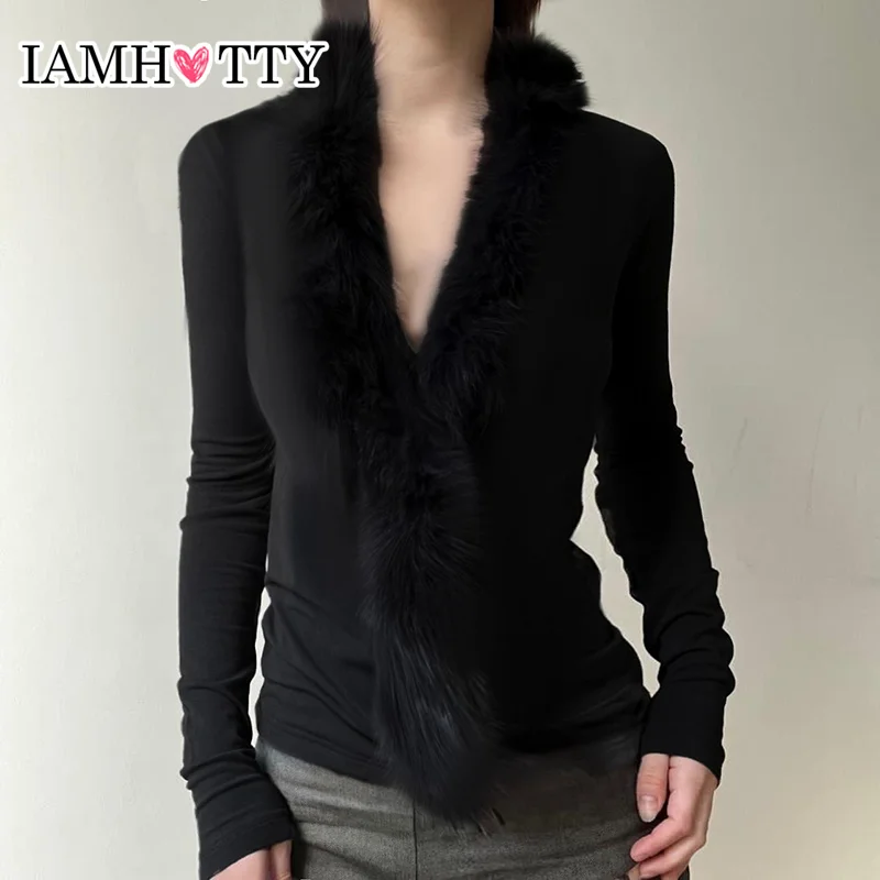 IAMHOTTY Feathers Patched V-neck Knitted Top Women's Autumn Winter Chic Elegant Long Sleeve T-shirts Basic Knitwear Retro Tees
IAMHOTTY Feathers Patched V-neck Knitted Top Women's Autumn Winter Chic Elegant Long Sleeve T-shirts Basic Knitwear Retro Tees