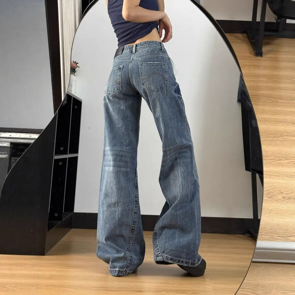 Y2K Blue Loose Straight Leg Jeans for Women - High Waist Retro Washed Baggy Wide Fit Casual Denim Trousers
Y2K Blue Loose Straight Leg Jeans for Women - High Waist Retro Washed Baggy Wide Fit Casual Denim Trousers