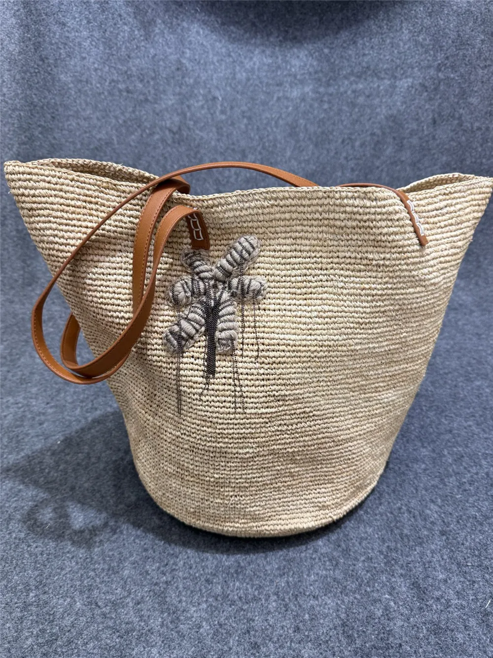 High Quality Ladies Beading Straw Woven Bag Large Capacity One-Shoulder Bag Spring Summer
High Quality Ladies Beading Straw Woven Bag Large Capacity One-Shoulder Bag Spring Summer