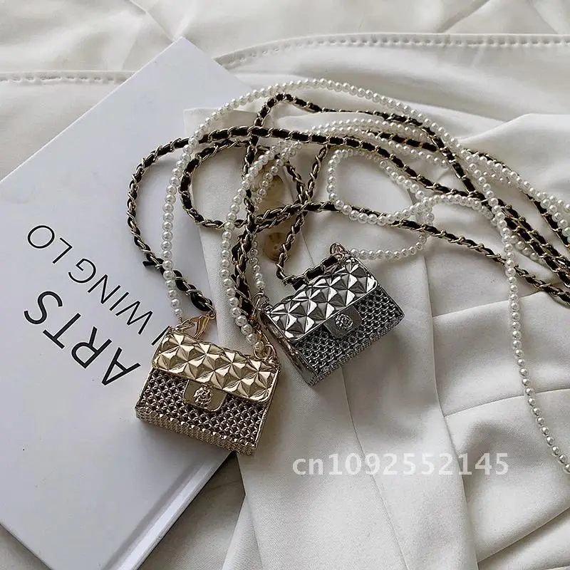 Shoulder Mini Metal Crossbody Bags For Women 2021 Luxury Fashion Designer Female Chain Trendy Super Handbags Beading
Shoulder Mini Metal Crossbody Bags For Women 2021 Luxury Fashion Designer Female Chain Trendy Super Handbags Beading